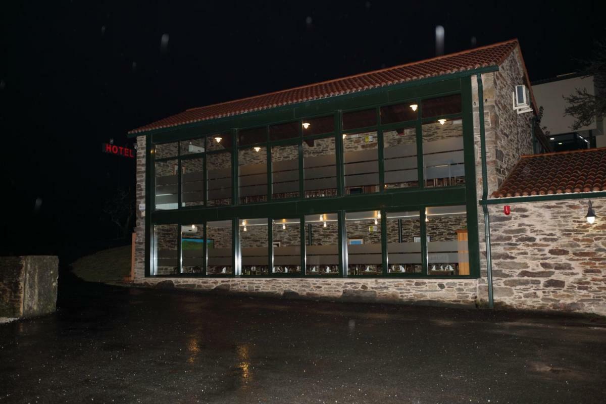 Hotel Amenal Exterior foto